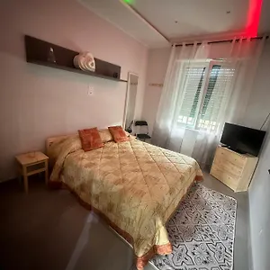 La Casa Di Antonella , Napoli Italia